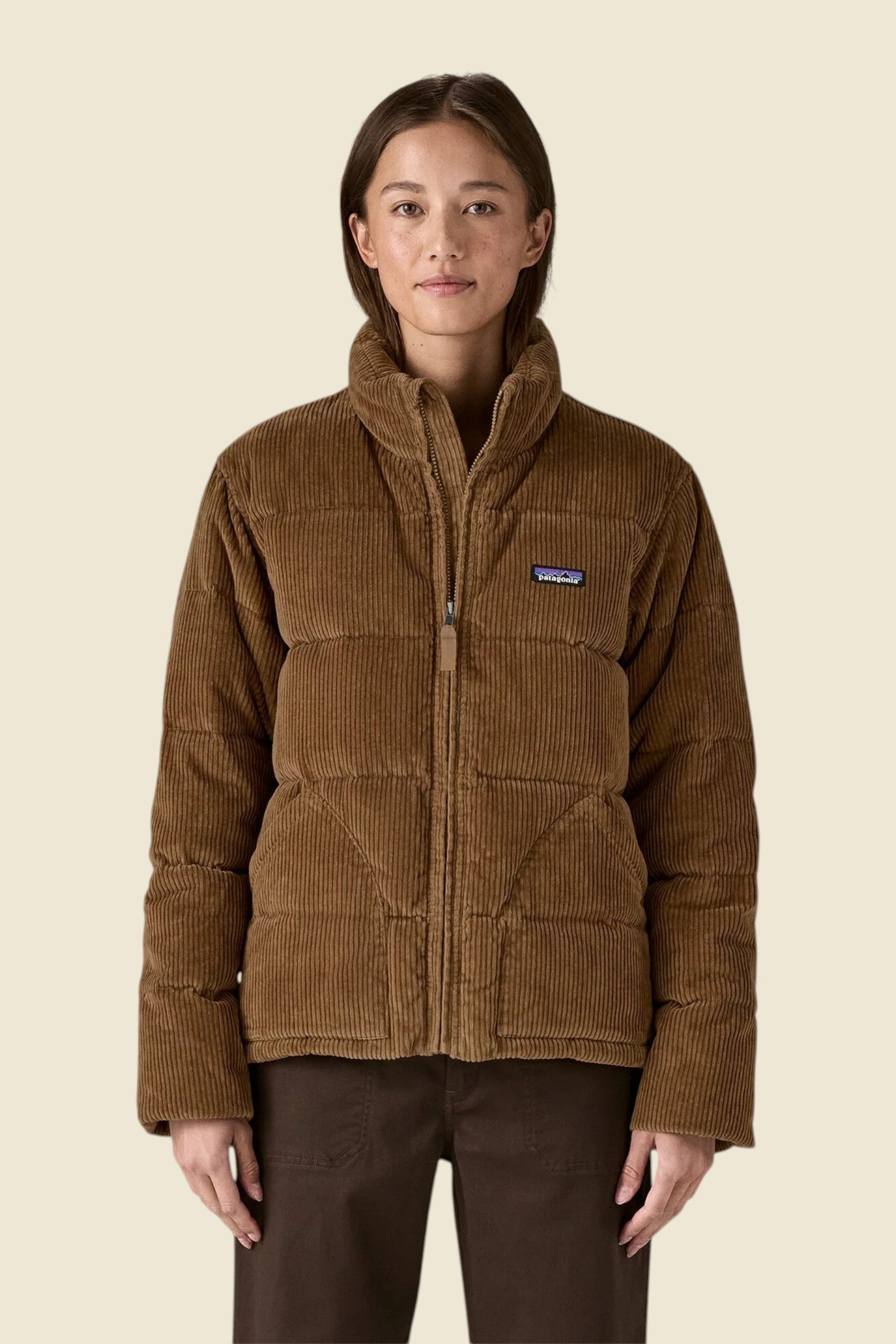 Keel Surf & Supply Women's Fjord Cord Jacket in deer brown. Puffer style with corduroy fabric and a zipped front.