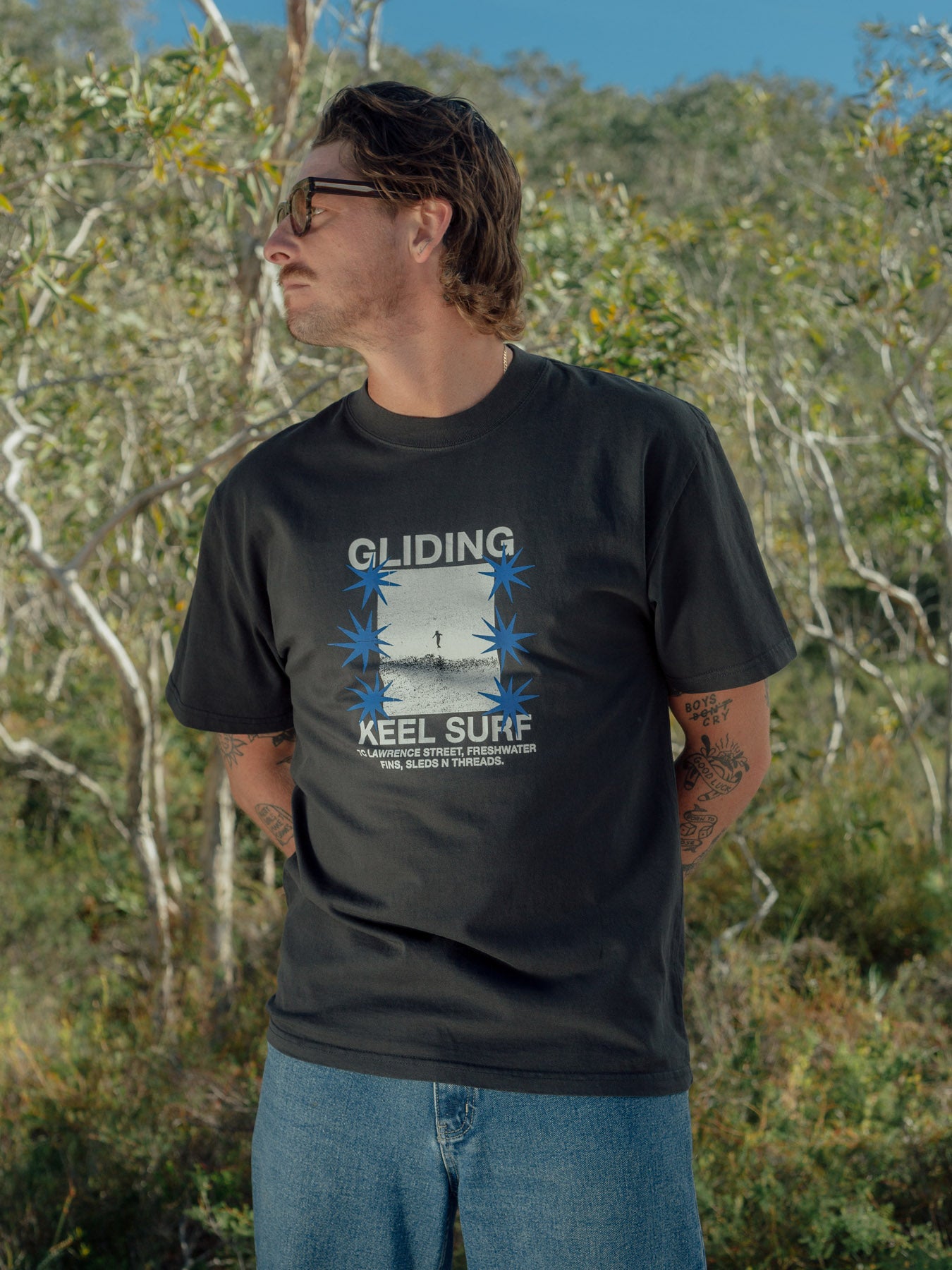 Gliding Tee - Faded Black