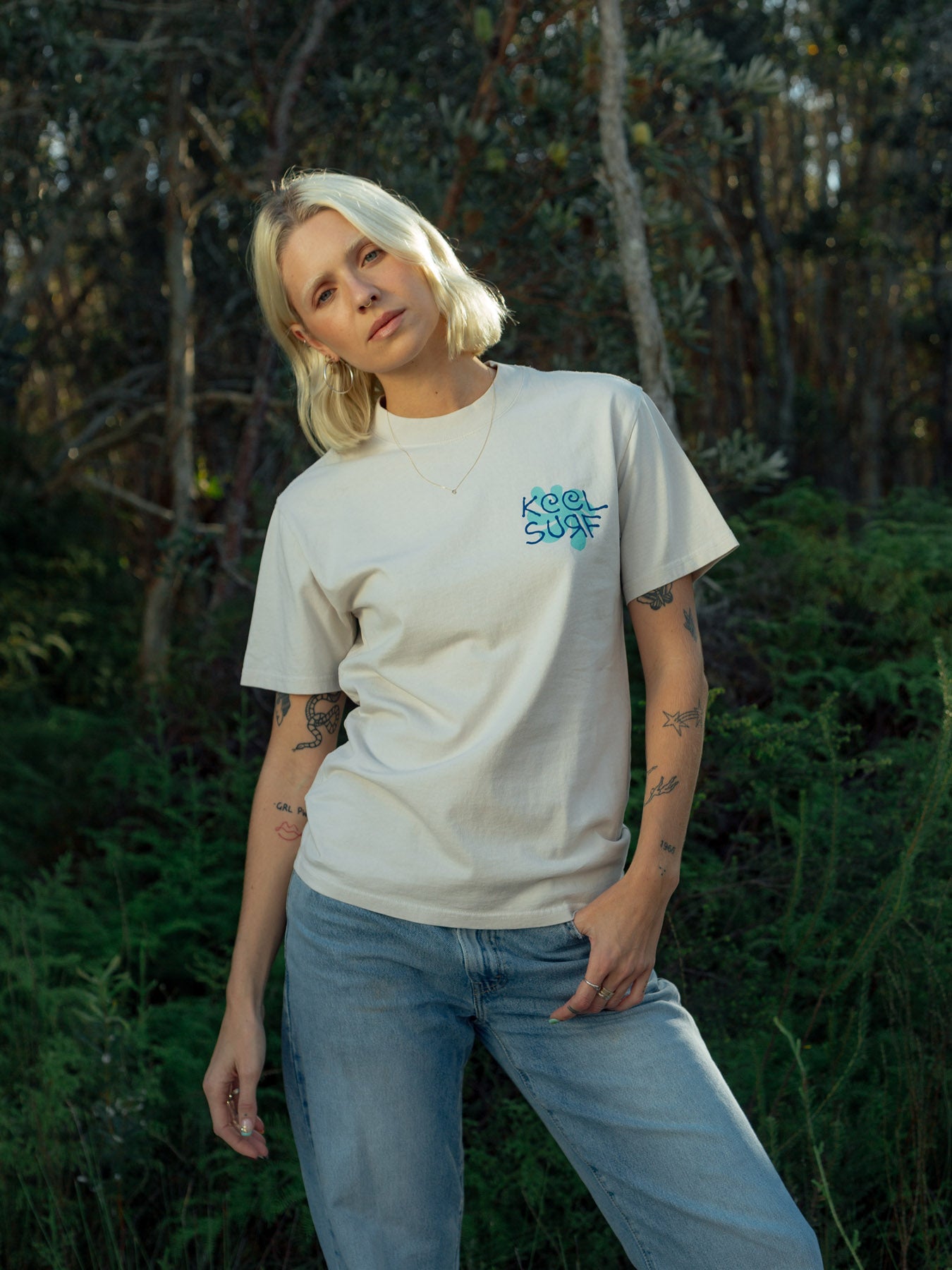 Women's Flowers 2 Tee - Faded Bone