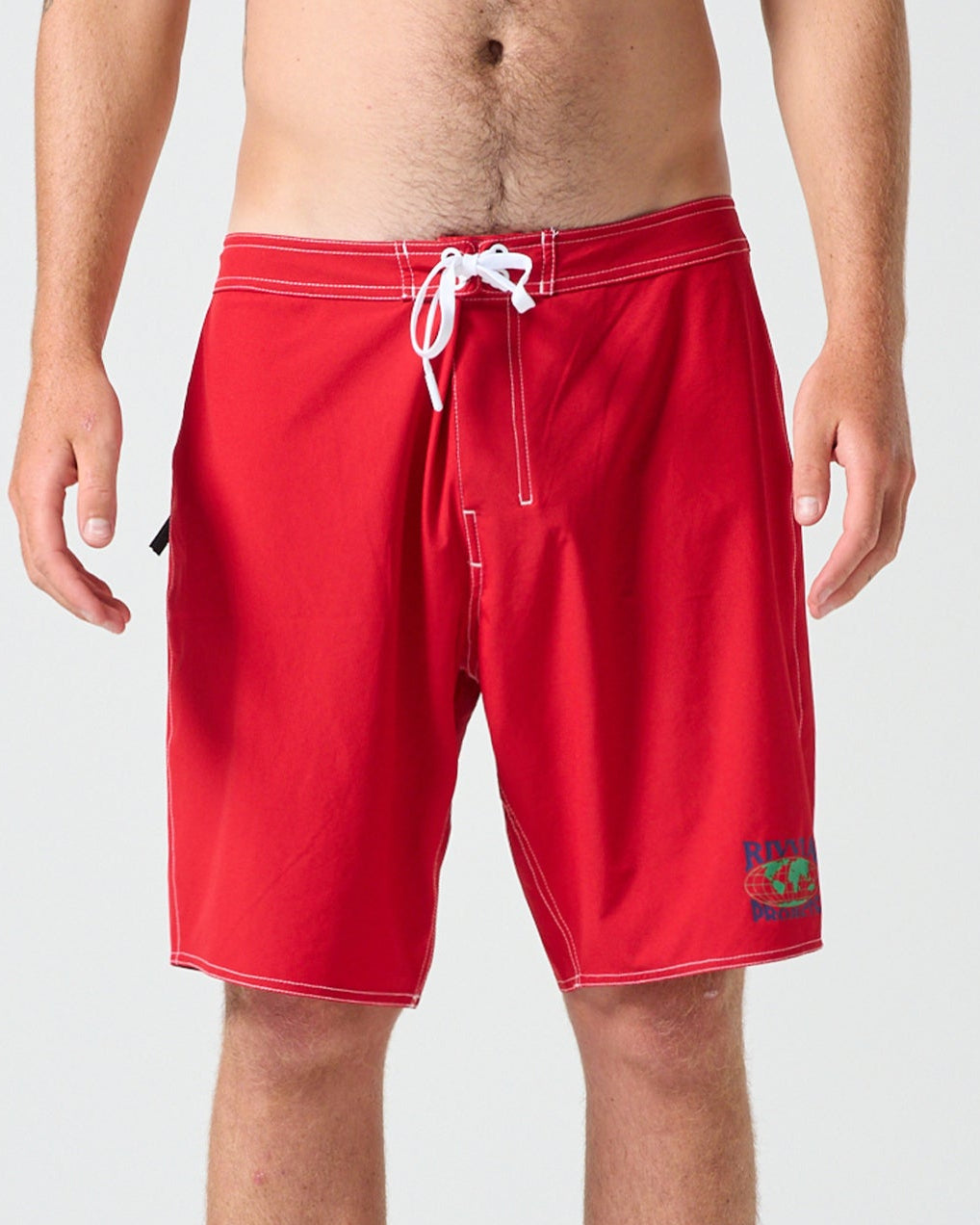 CLASS 18.5" WORLD SERIES TRUNK-RED