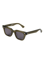 Epokhe Stereo x Eithan Osborne Army Green Polished Black