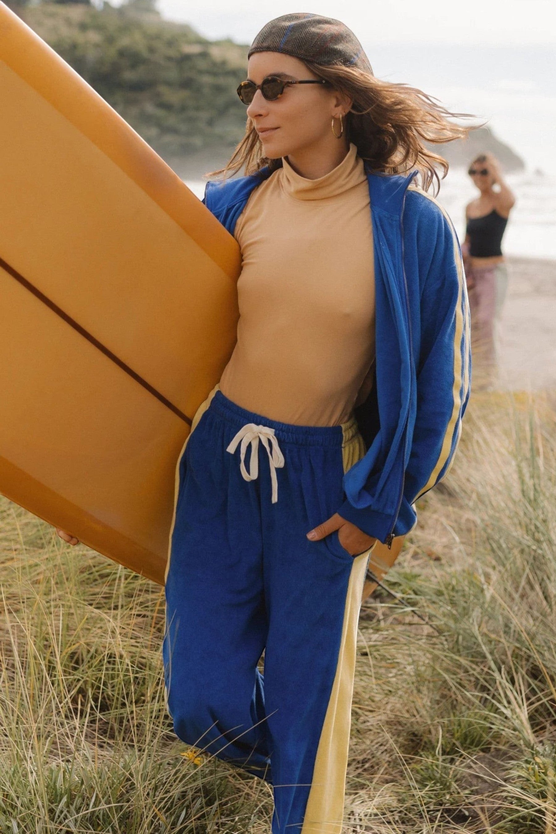 Apres Surf Panel Pant Blue With Yellow Side Panel