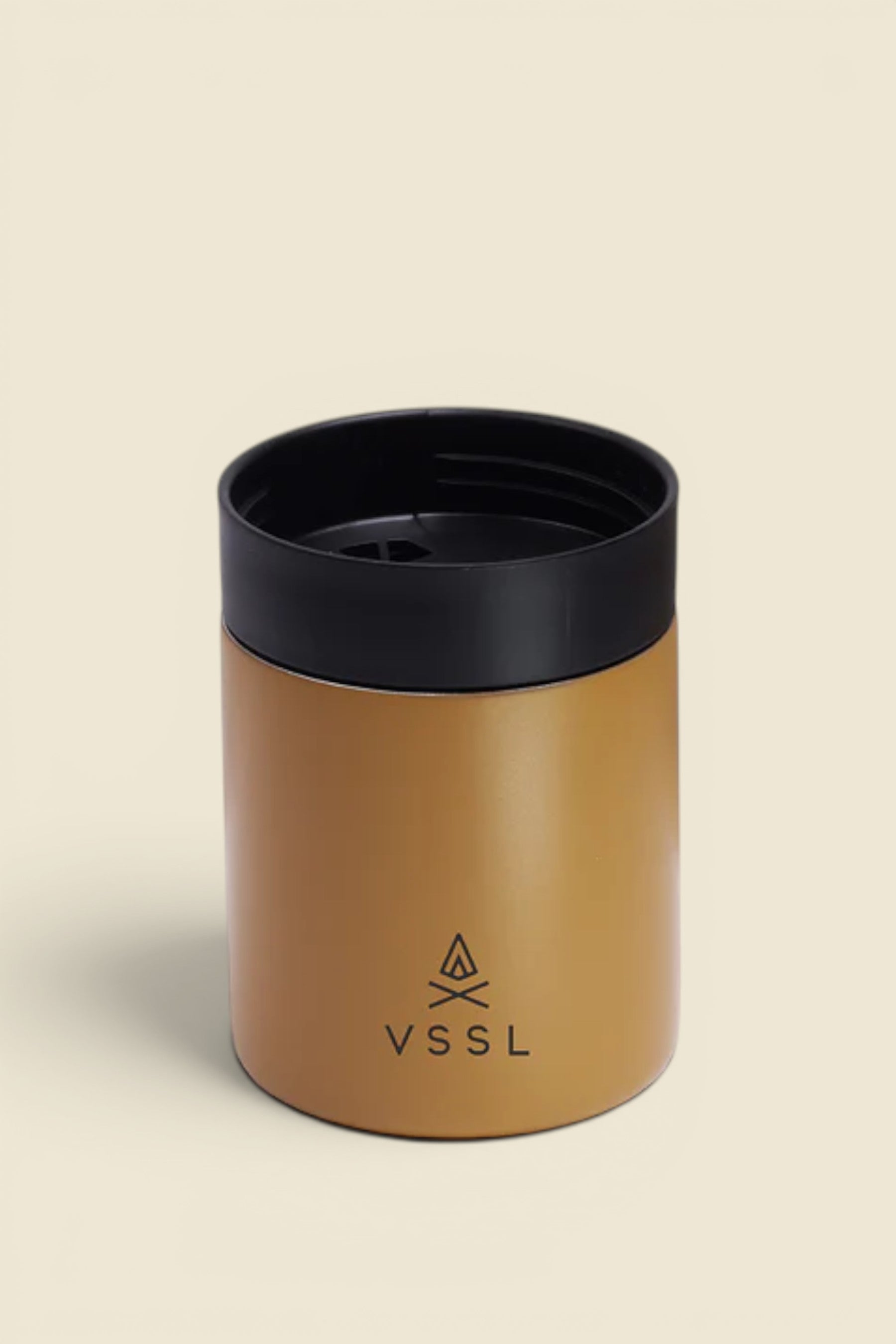 Keel Surf & Supply Nest Pour Over Coffee Set in Sahara. Double-walled stainless steel mug with black lid and VSSL logo.