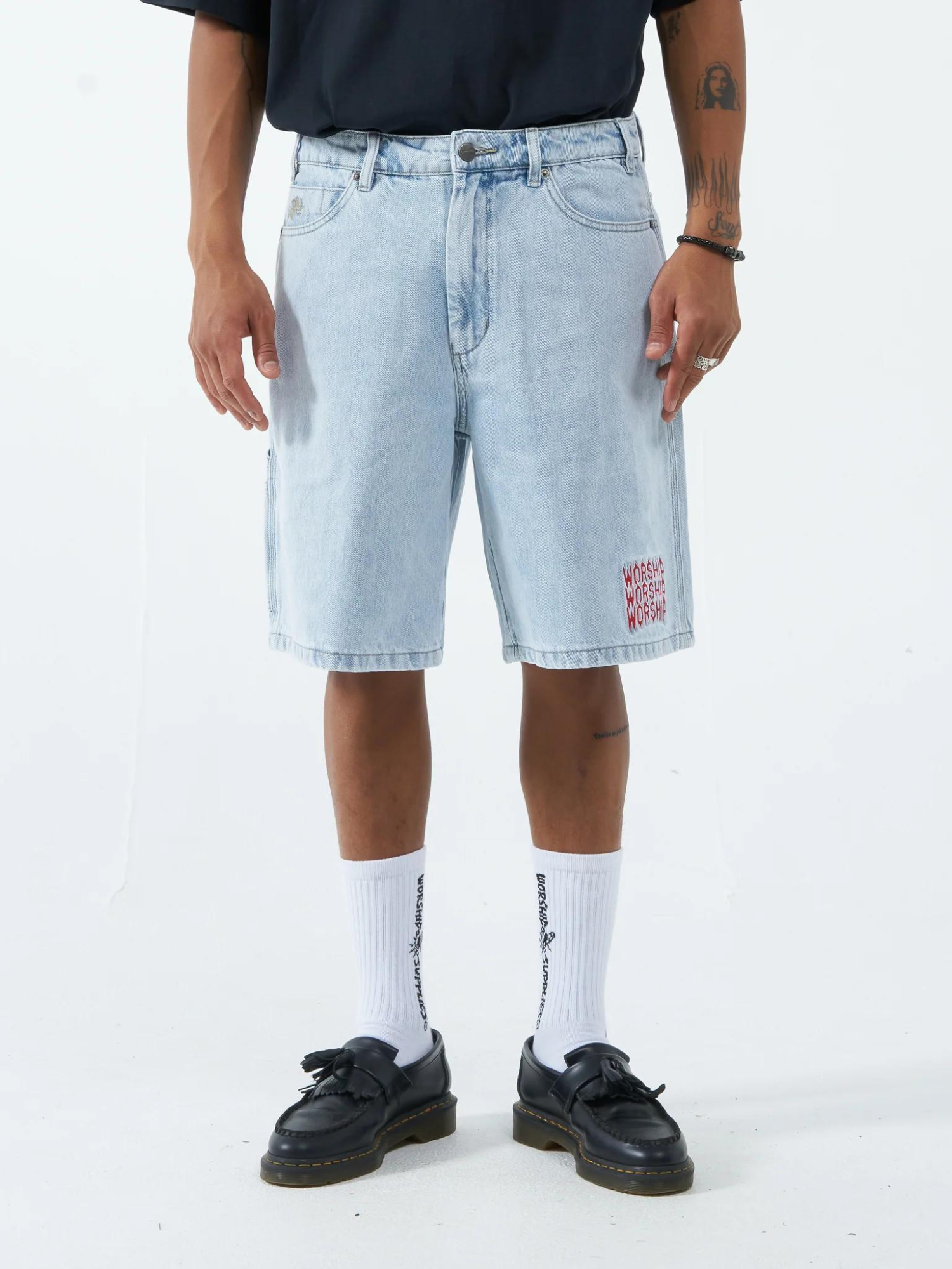 Worship Lounger Jean Short - Vanish Blue